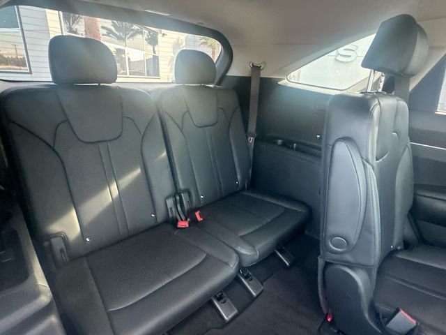 Certified Used 2024 Silky Silver Kia EX image 28