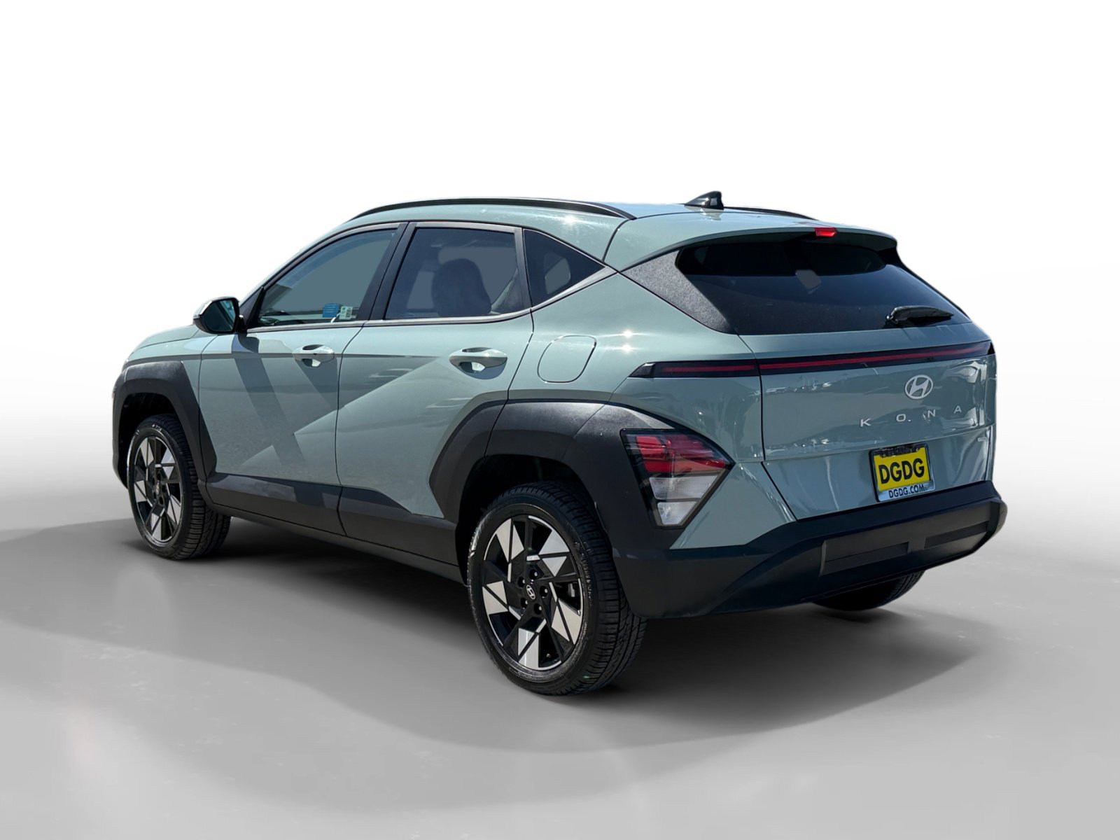Used 2024 Green Hyundai SEL image 3