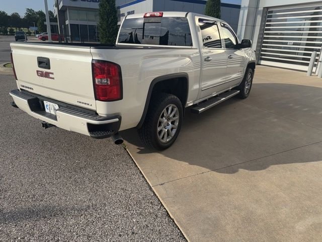 Used 2015 White GMC Denali image 3