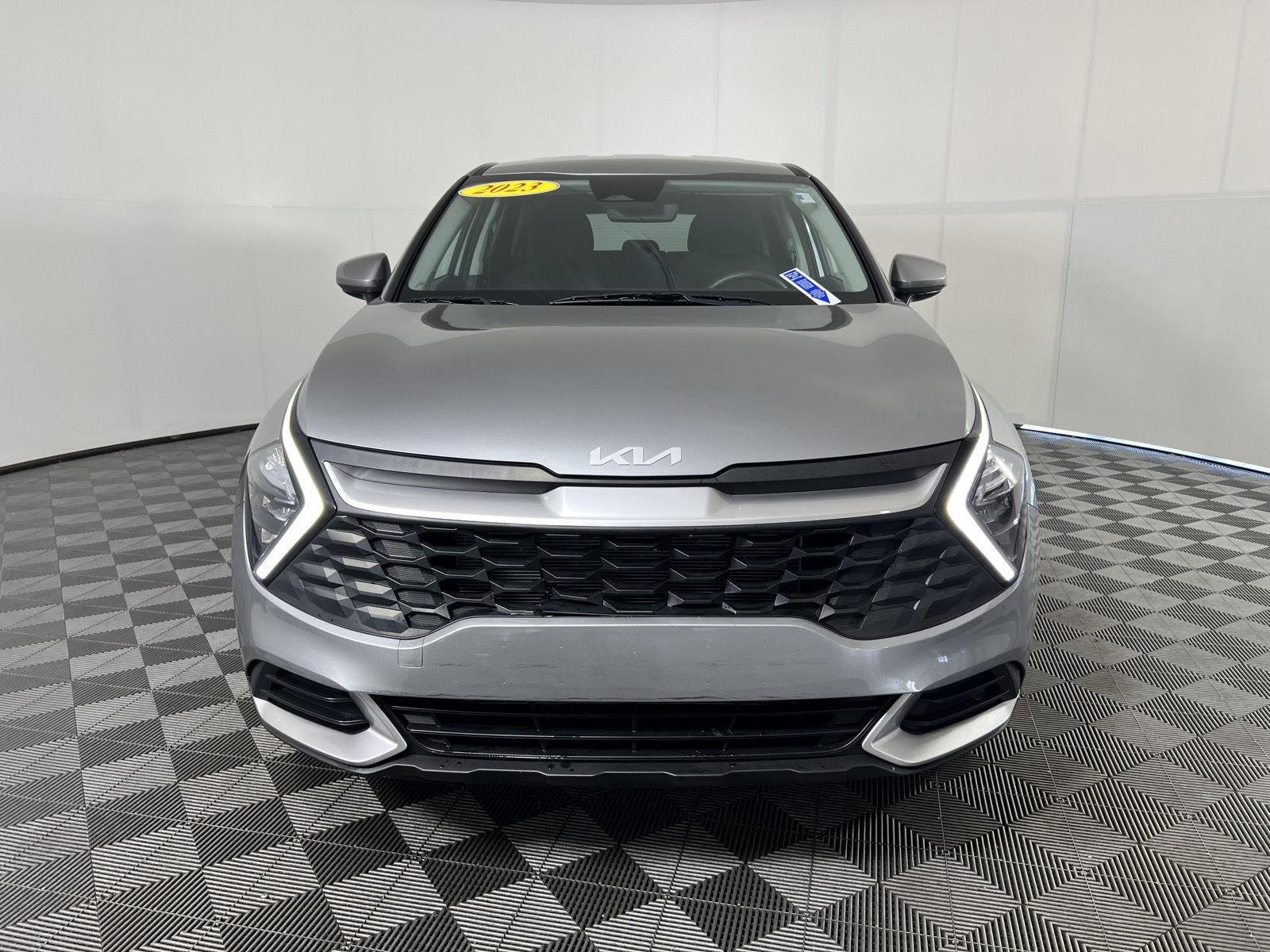 Used 2023 Steel Gray Kia LX image 8