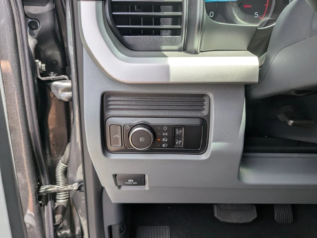 New 2026 Gray Ford XL image 26