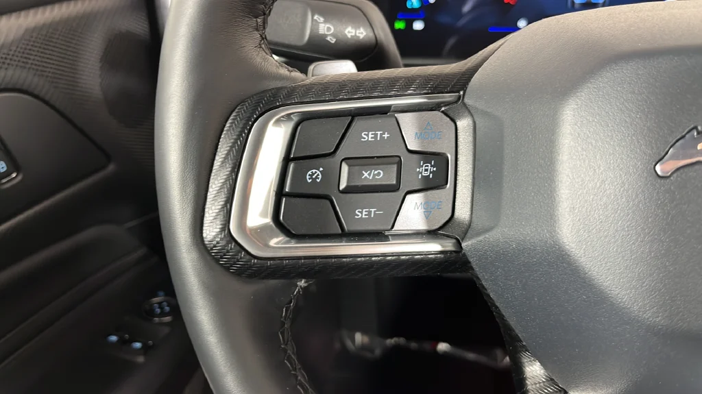 Used 2025 White Ford GT Premium image 21