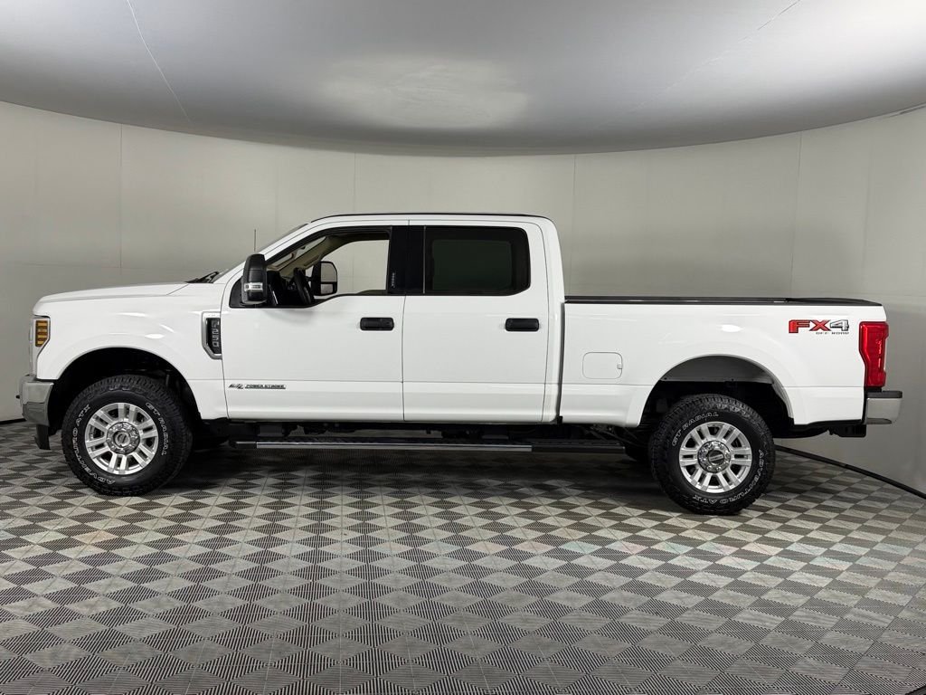 Used 2018 White Ford XLT image 10