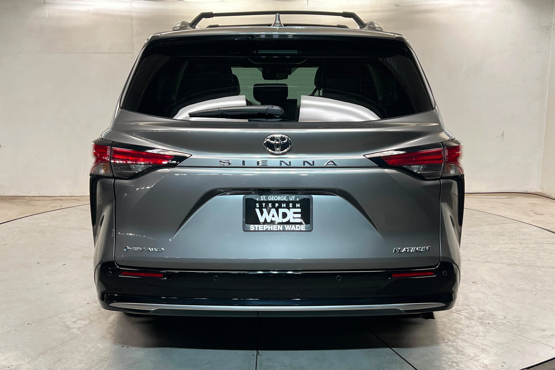 Used 2026 Gray Toyota Platinum image 5