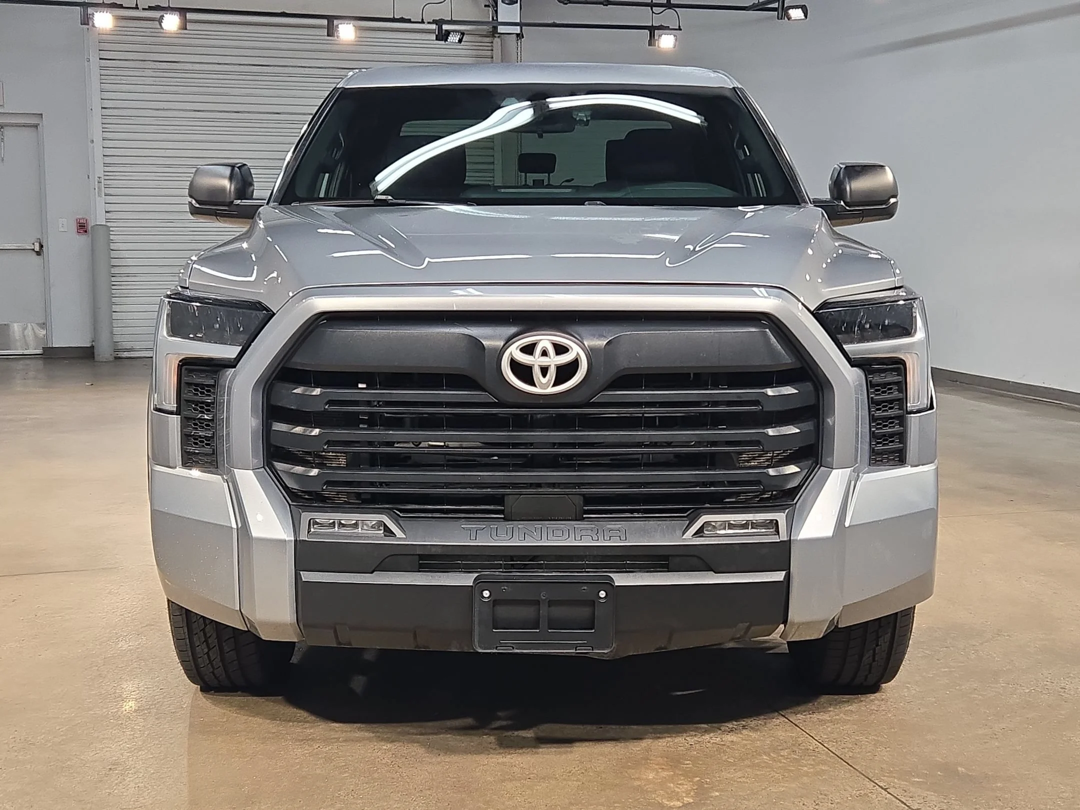 Used 2025 Toyota Tundra SR5 with VIN 5TFLA5AB9SX043463 for sale in Little Rock