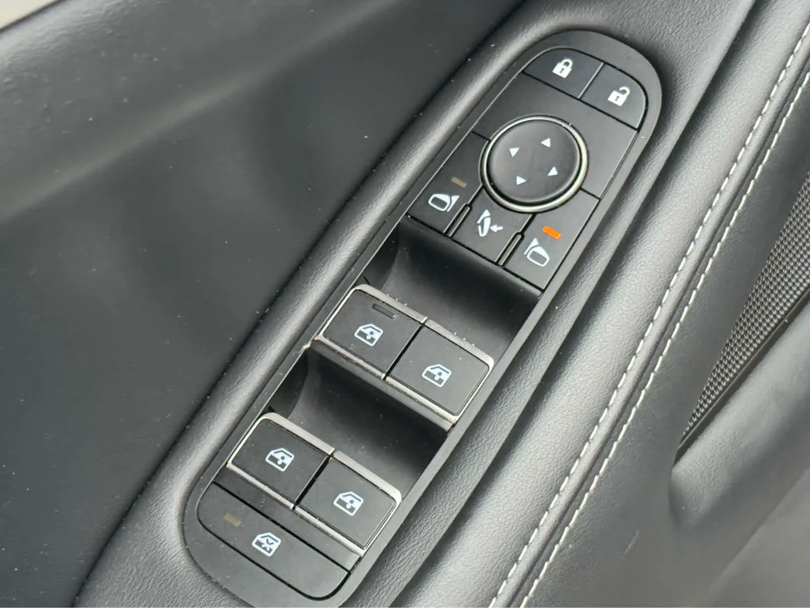 Certified Used 2025 Grand Blue INFINITI PURE image 19