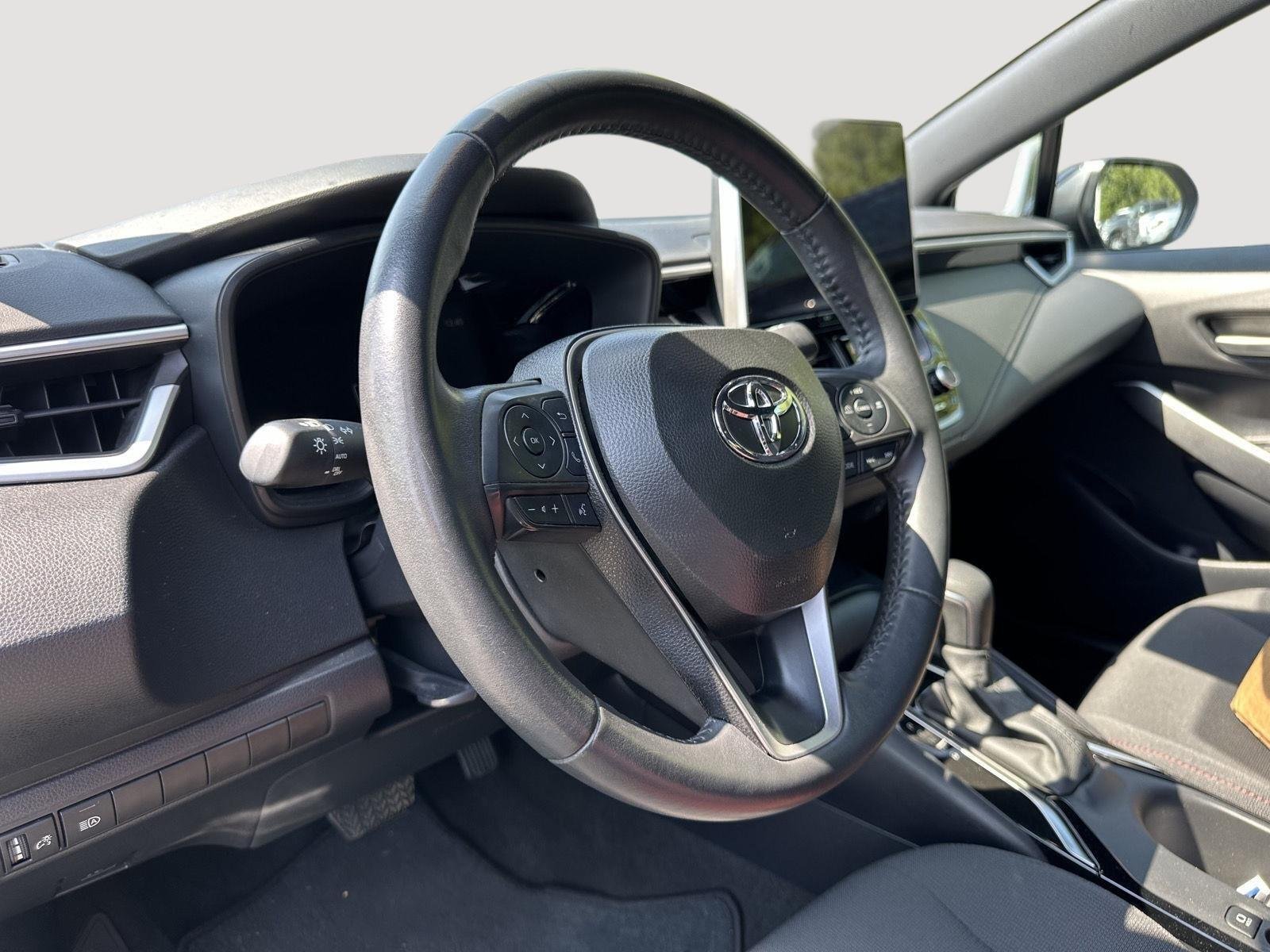 Used 2025 Midnight Black Metallic Toyota SE image 11