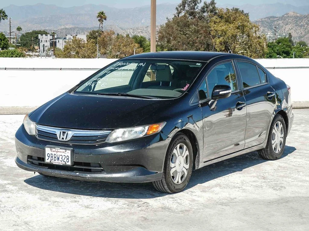 Used 2012 Crystal Black Pearl Honda Hybrid image 3