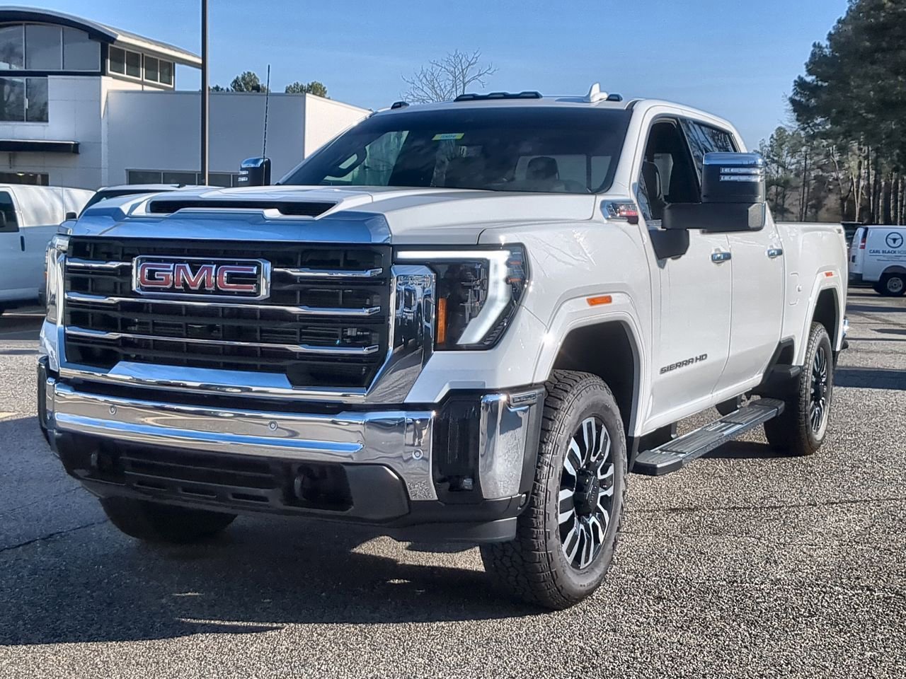 New 2026 Summit White GMC SLT image 4