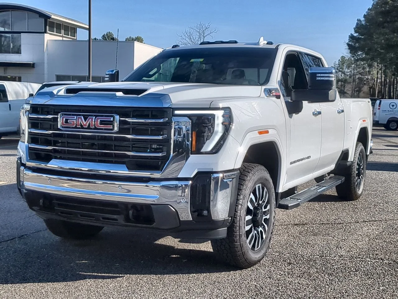 New 2026 Summit White GMC SLT image 4