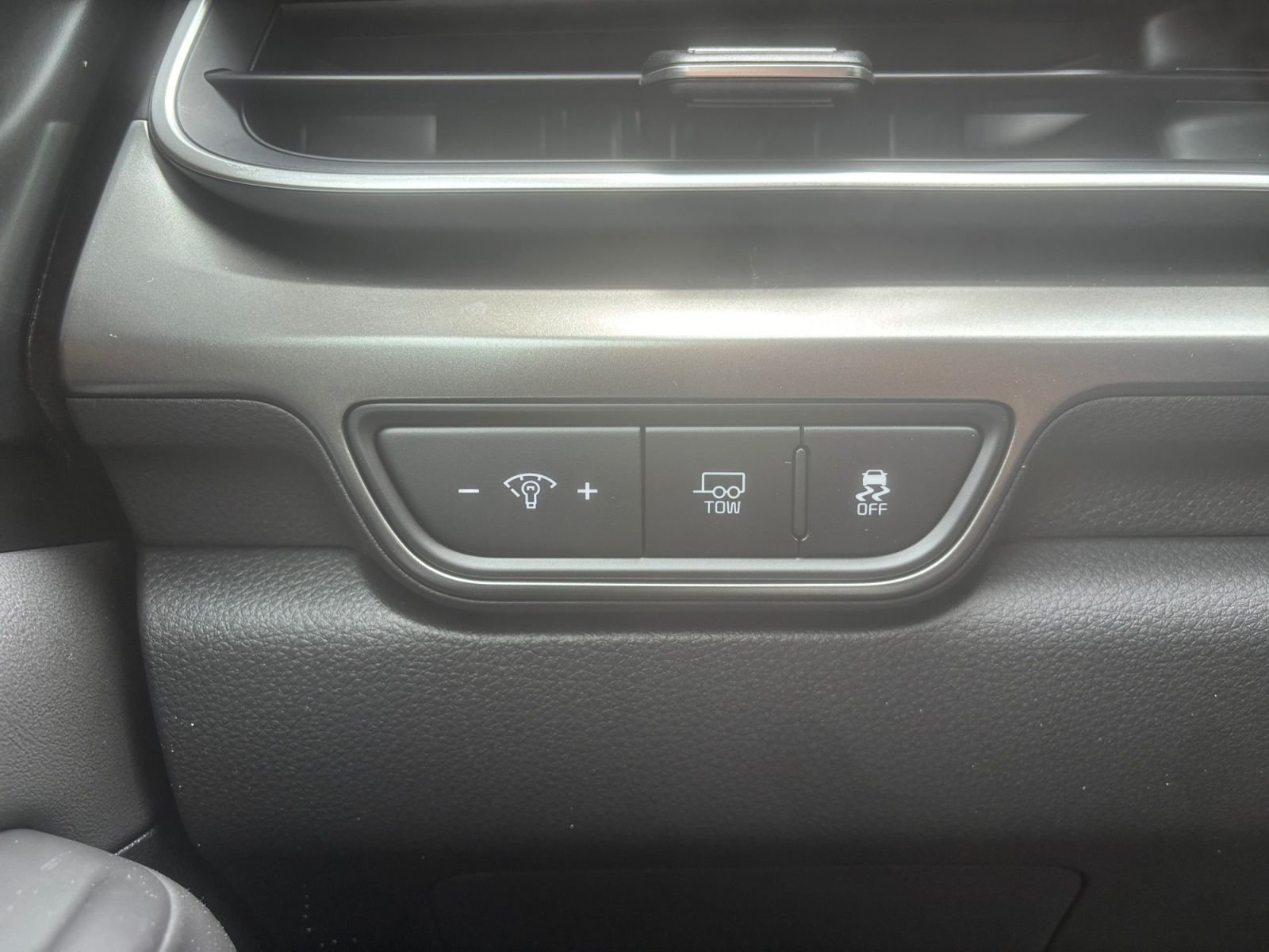 New 2026 Snow White Pearl Kia SX Prestige image 21