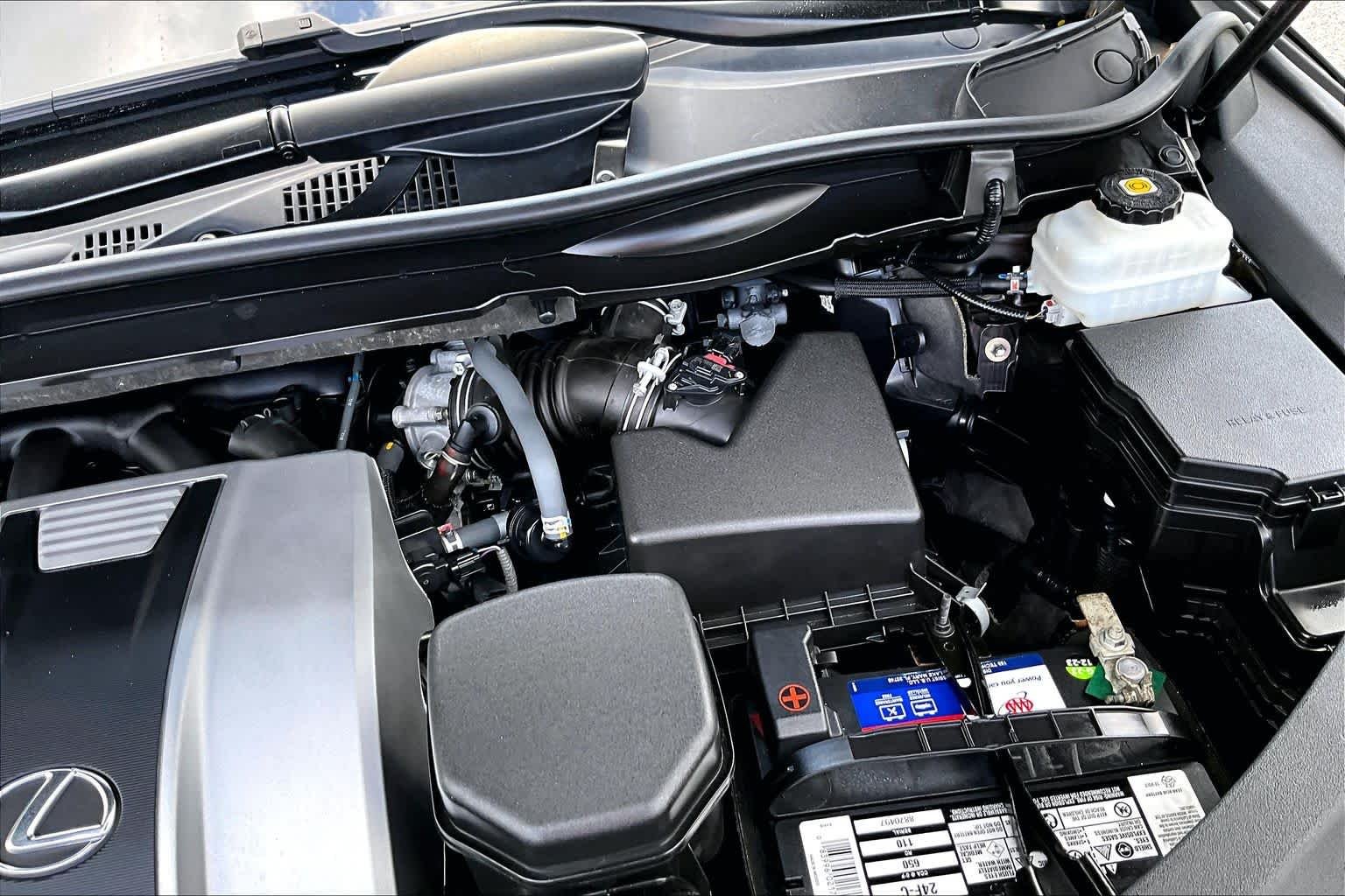 Used 2019 Obsidian Lexus  image 32
