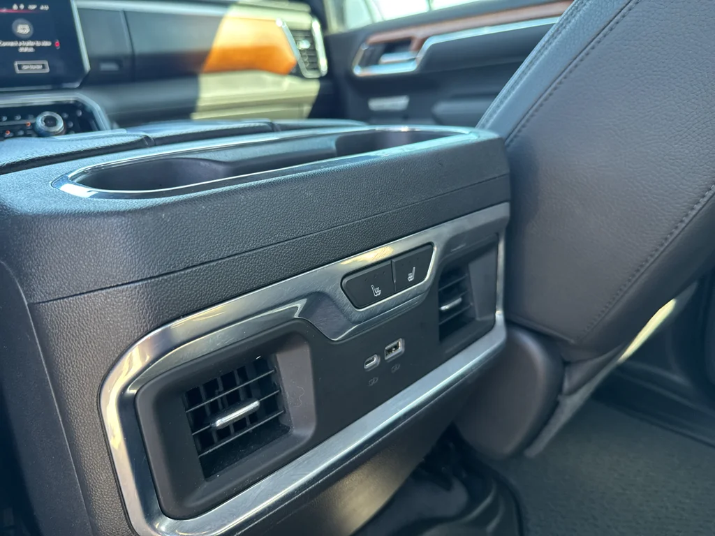 Used 2022 Quicksilver Metallic GMC Denali image 10