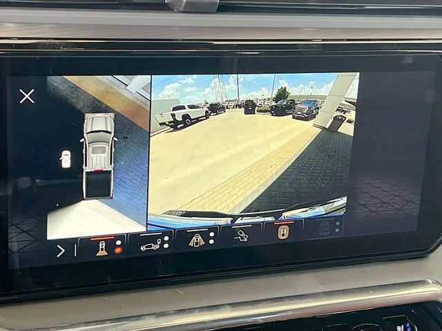 2026 GMC Sierra 1500 Denali Ultimate - Photo 9