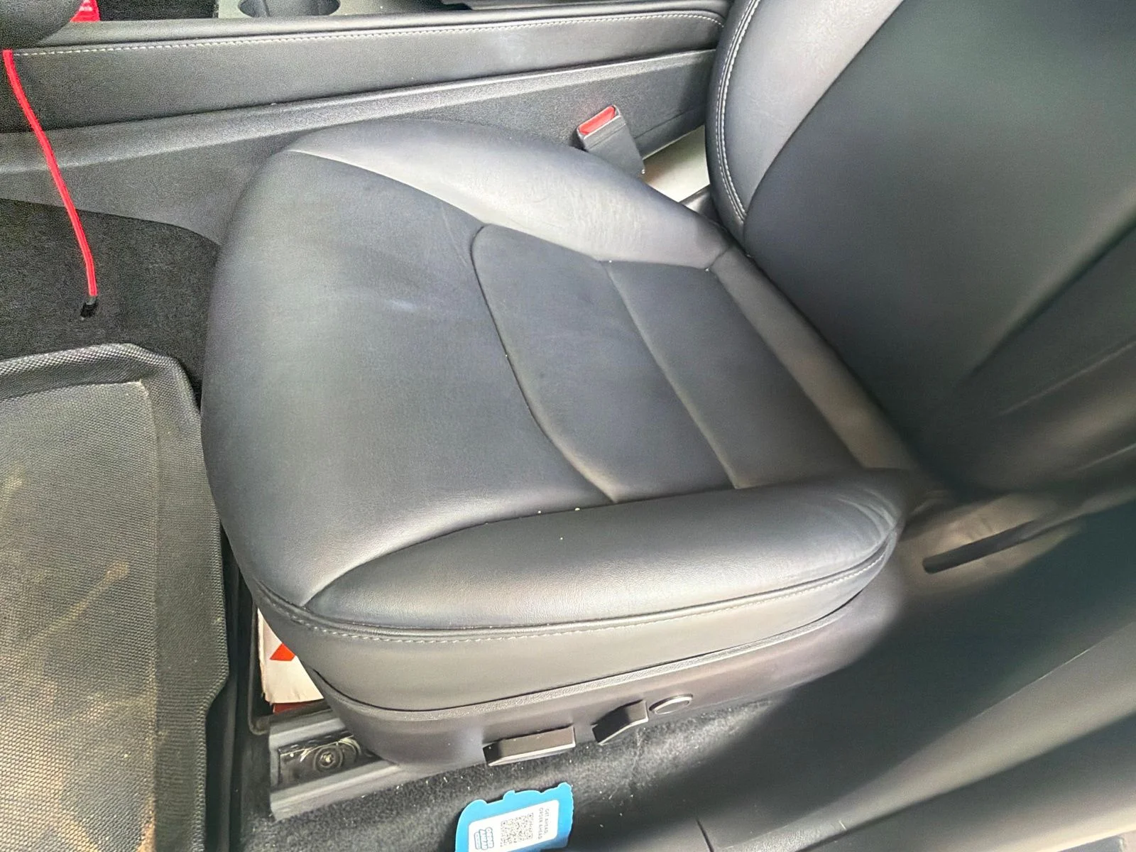 Used 2023  Tesla Long Range image 15