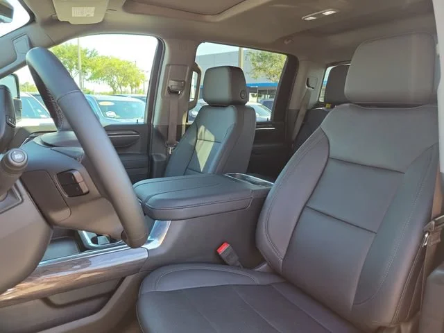 2025 Chevrolet Silverado 2500HD LTZ - Photo 26