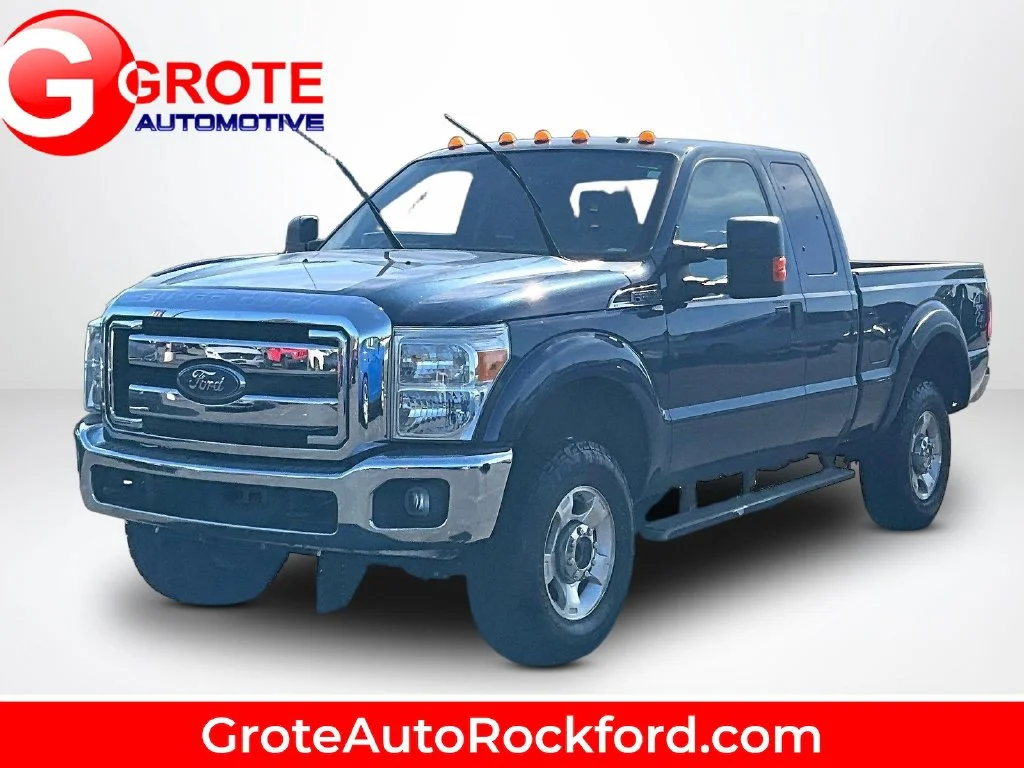 Used 2016 Blue Ford XLT image 1
