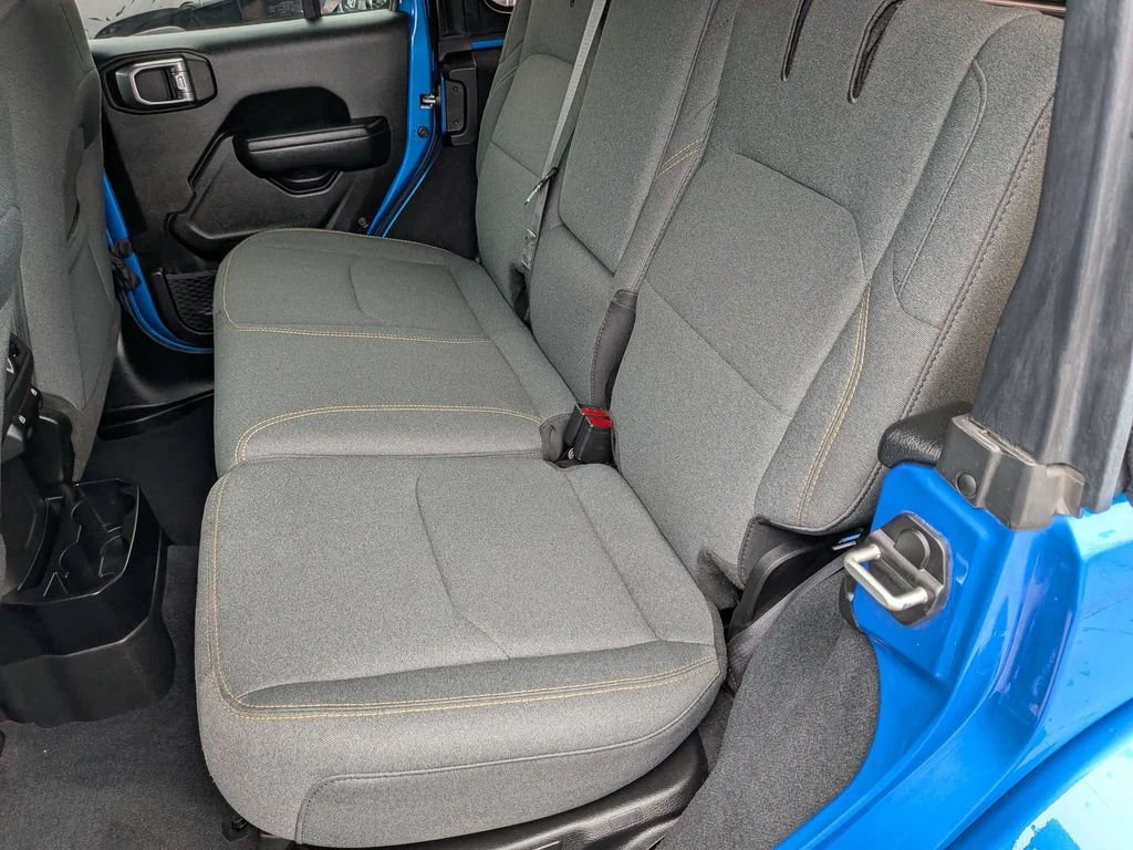 Used 2024 Blue Jeep Sport S 4xe image 21