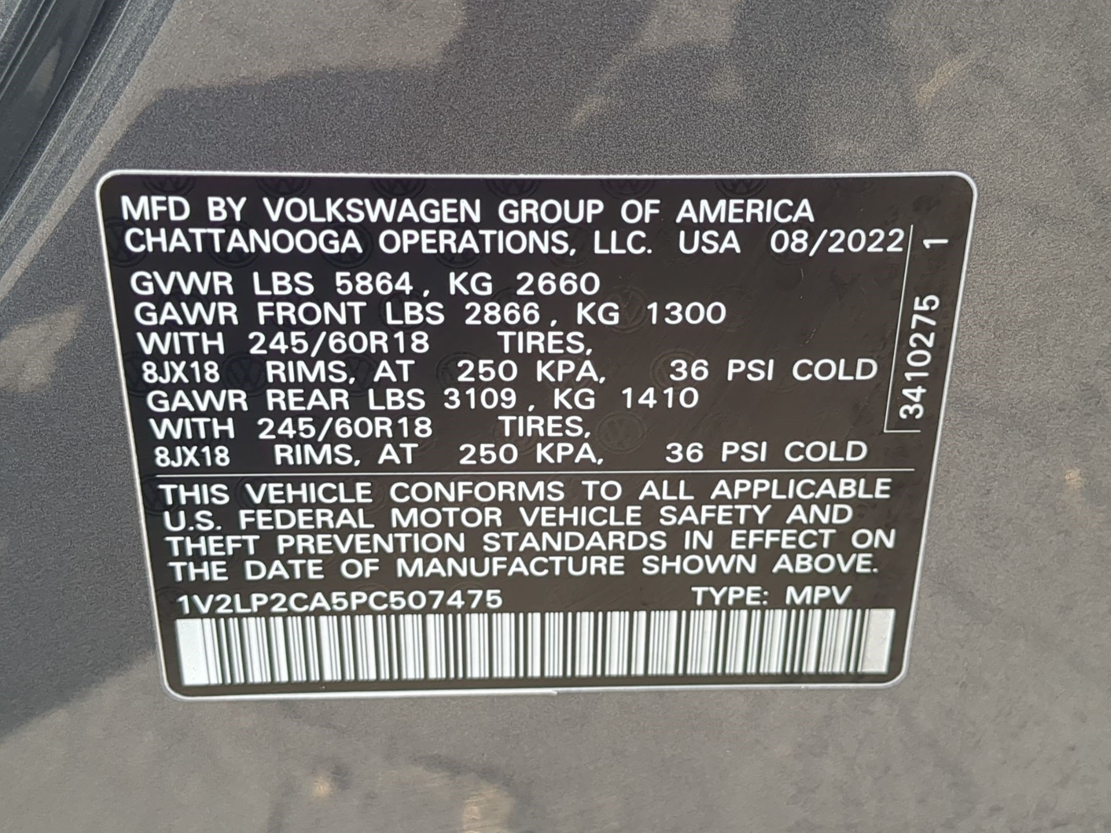Used 2023 Platinum Gray Metallic Volkswagen 2.0T SE image 35