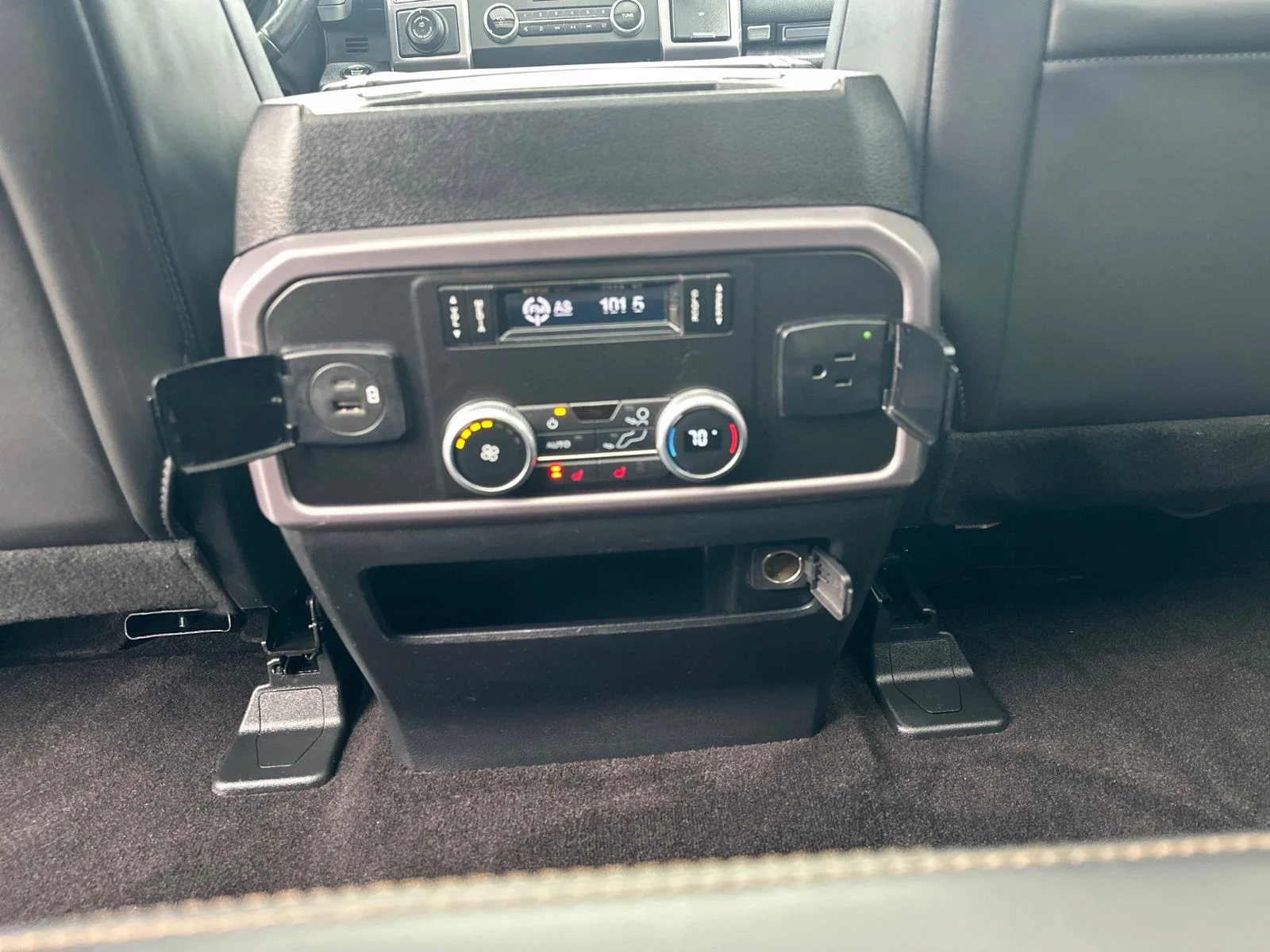 Used 2021 Brown Ford Platinum image 24