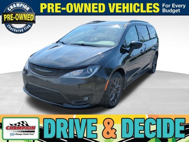 2018 Chrysler Pacifica Touring L Plus