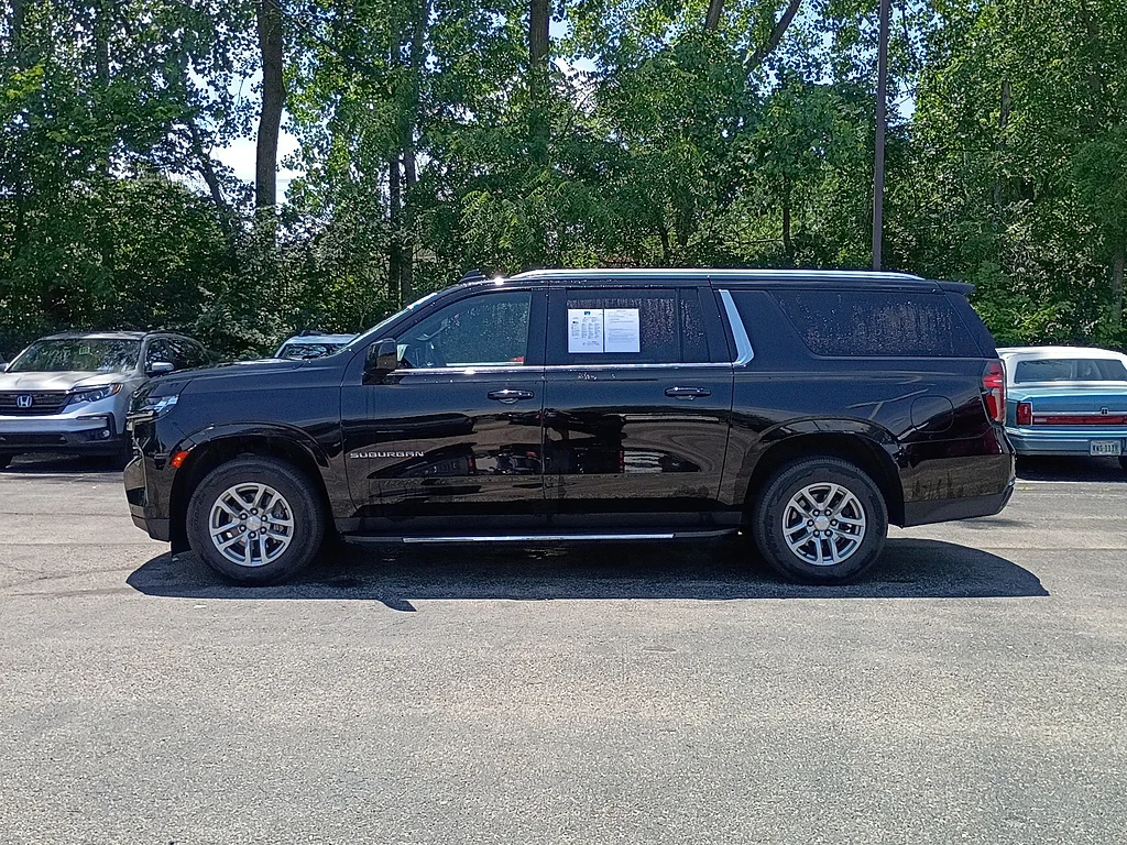 Used 2022 Black Chevrolet LT image 6