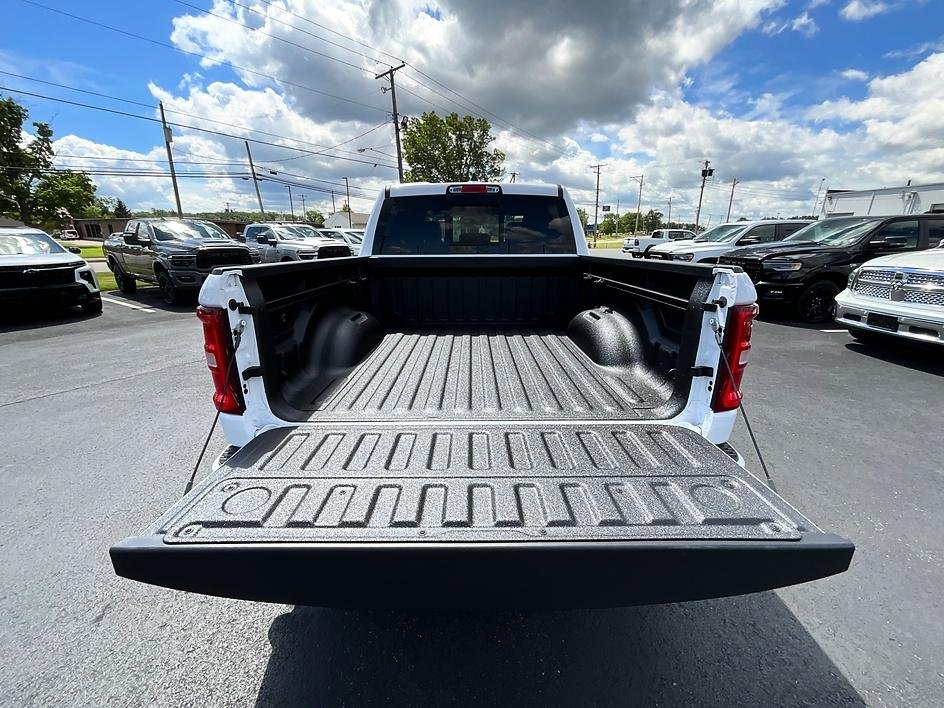 New 2026 Bright White Clear-Coat Exterior Paint RAM Laramie image 8