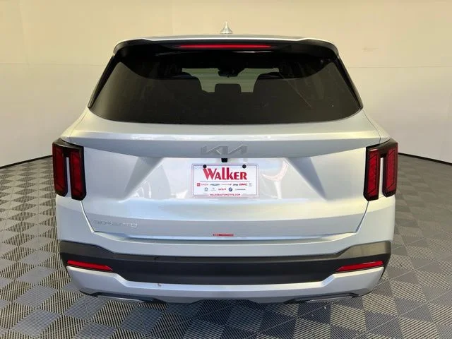 New 2026 White Kia LX image 6