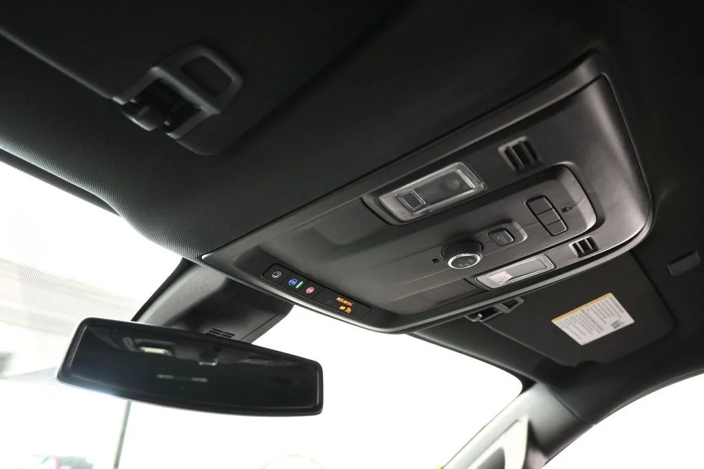 Used 2022 Black Chevrolet LT image 24