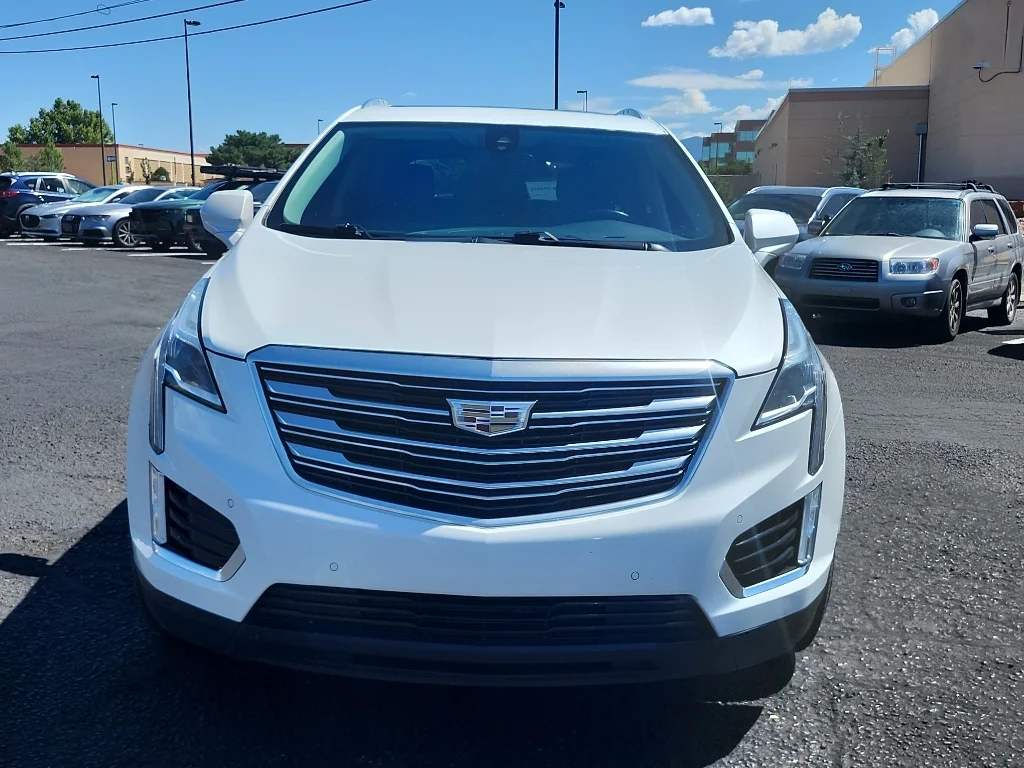 Used 2019 Crystal White Tricoat Cadillac Premium Luxury AWD image 2