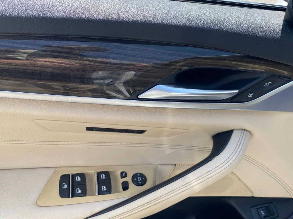 Used 2019 Blue Toyota LE image 21