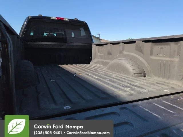 Used 2022 Black Metallic Ford  image 28