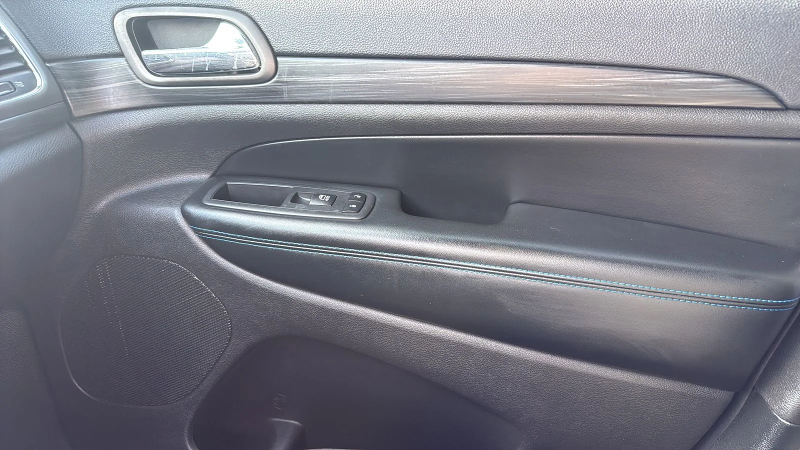Used 2019 White Jeep Upland Edition image 23