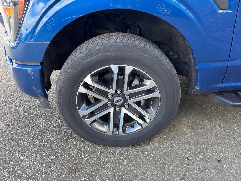Used 2023 Atlas Blue Metallic Ford XL image 20