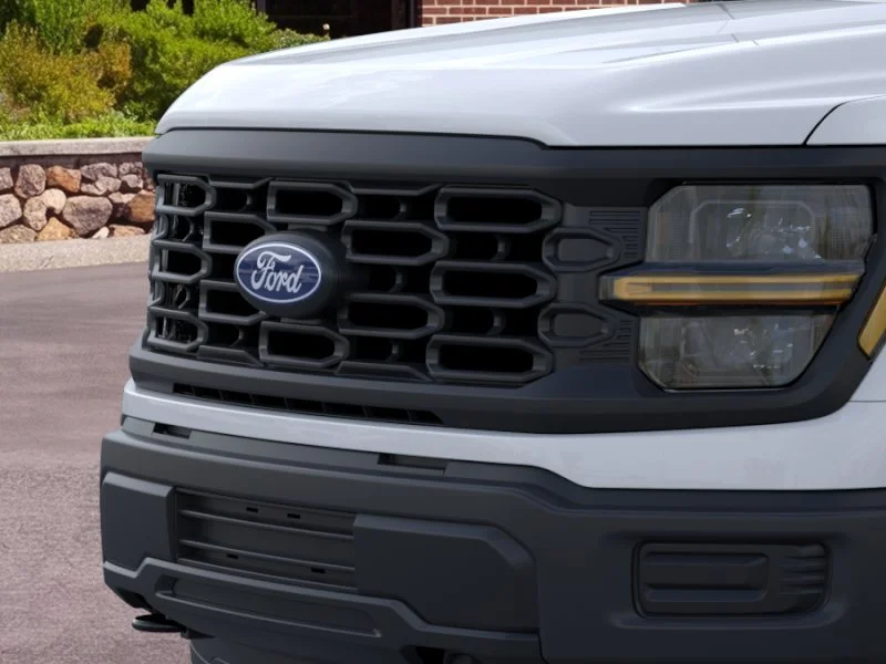New 2026 Oxford White Ford XL image 17