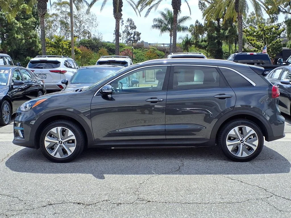 Certified 2022 Kia Niro S with VIN KNDCC3LG3N5160267 for sale in Cerritos, CA