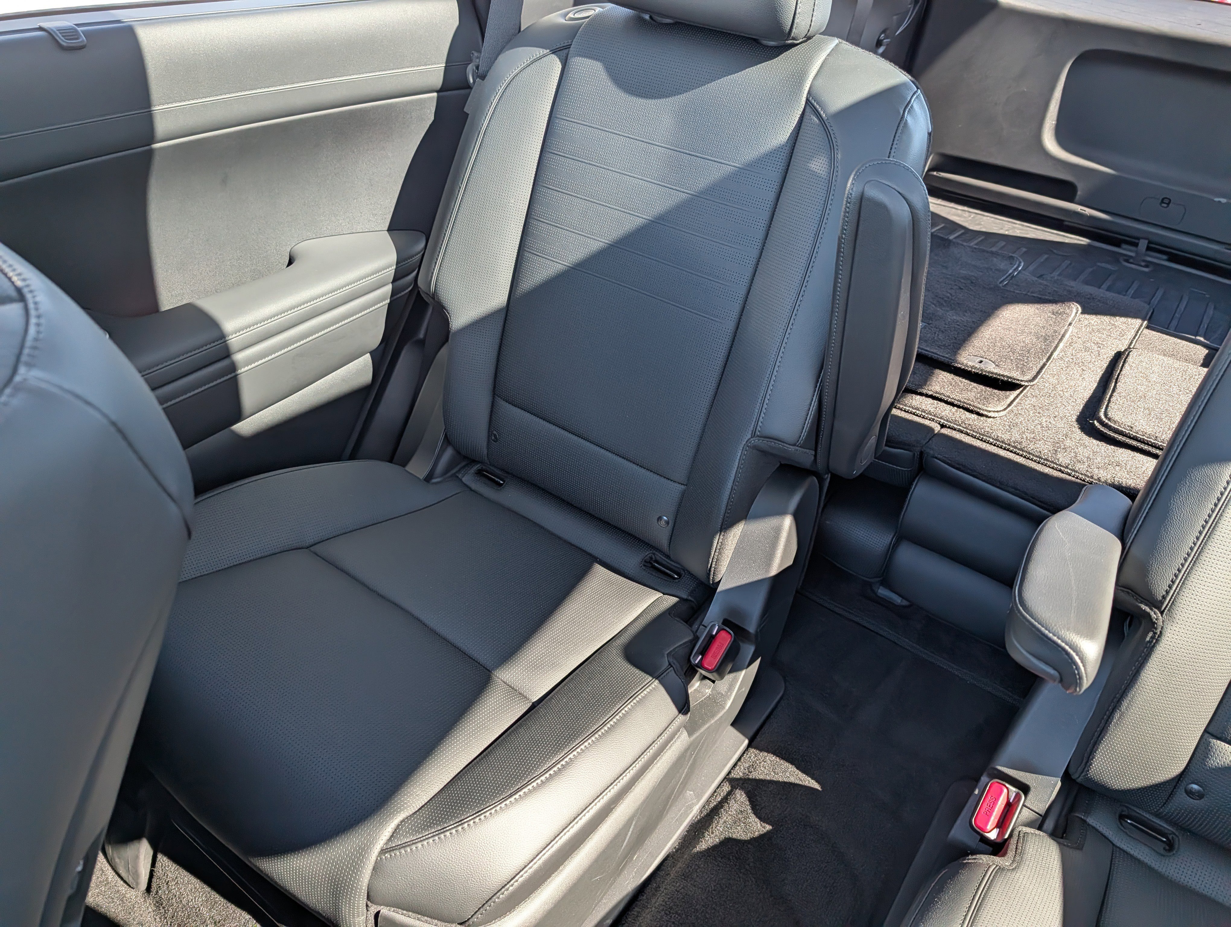 2026 Hyundai Palisade Limited - Photo 12