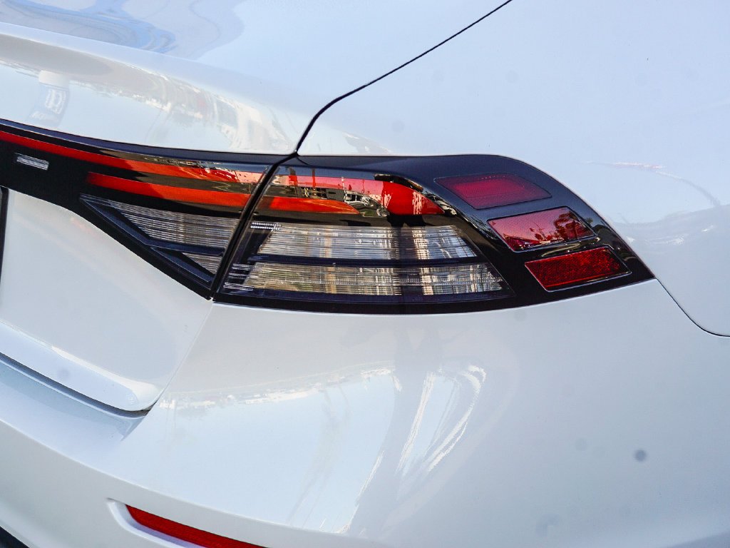 2026 Honda Accord LX - Photo 6