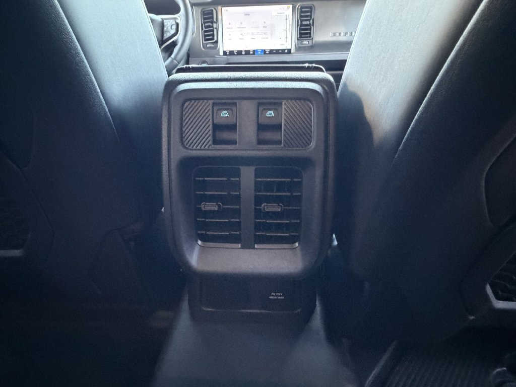 New 2025 Carbonized Gray Metallic Ford Badlands® image 15
