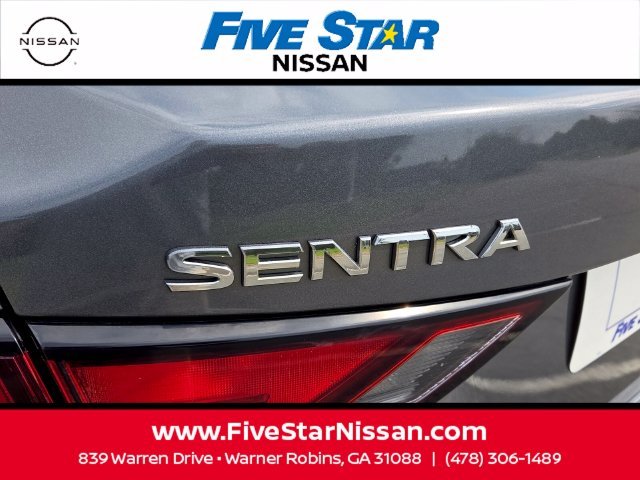 Used 2025 Gray Nissan S image 11