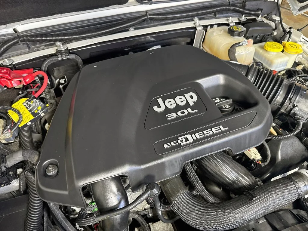 Used 2021 White Jeep Unlimited Rubicon image 39