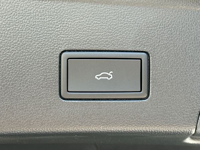 New 2026 White Volkswagen 2.0T SEL Premium R-Line image 19