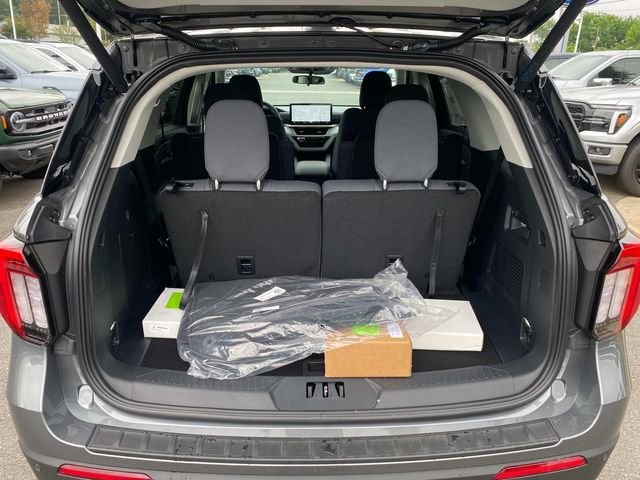 New 2026 Gray Ford Active image 27