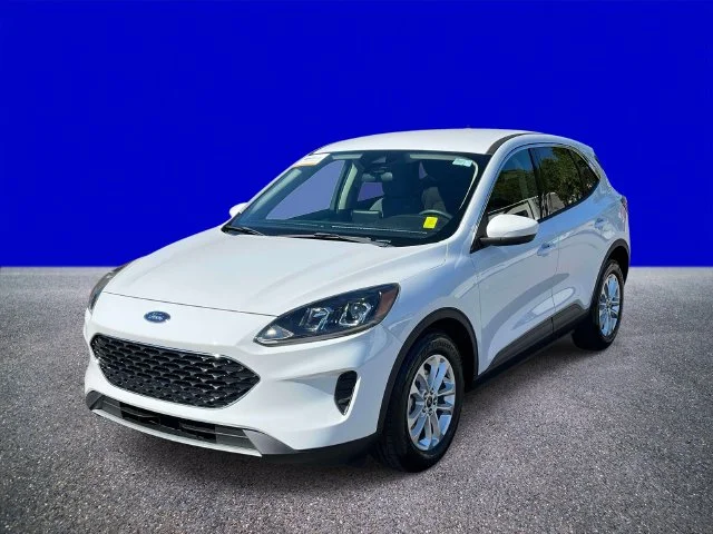 Certified Used 2020 Oxford White Ford SE image 7