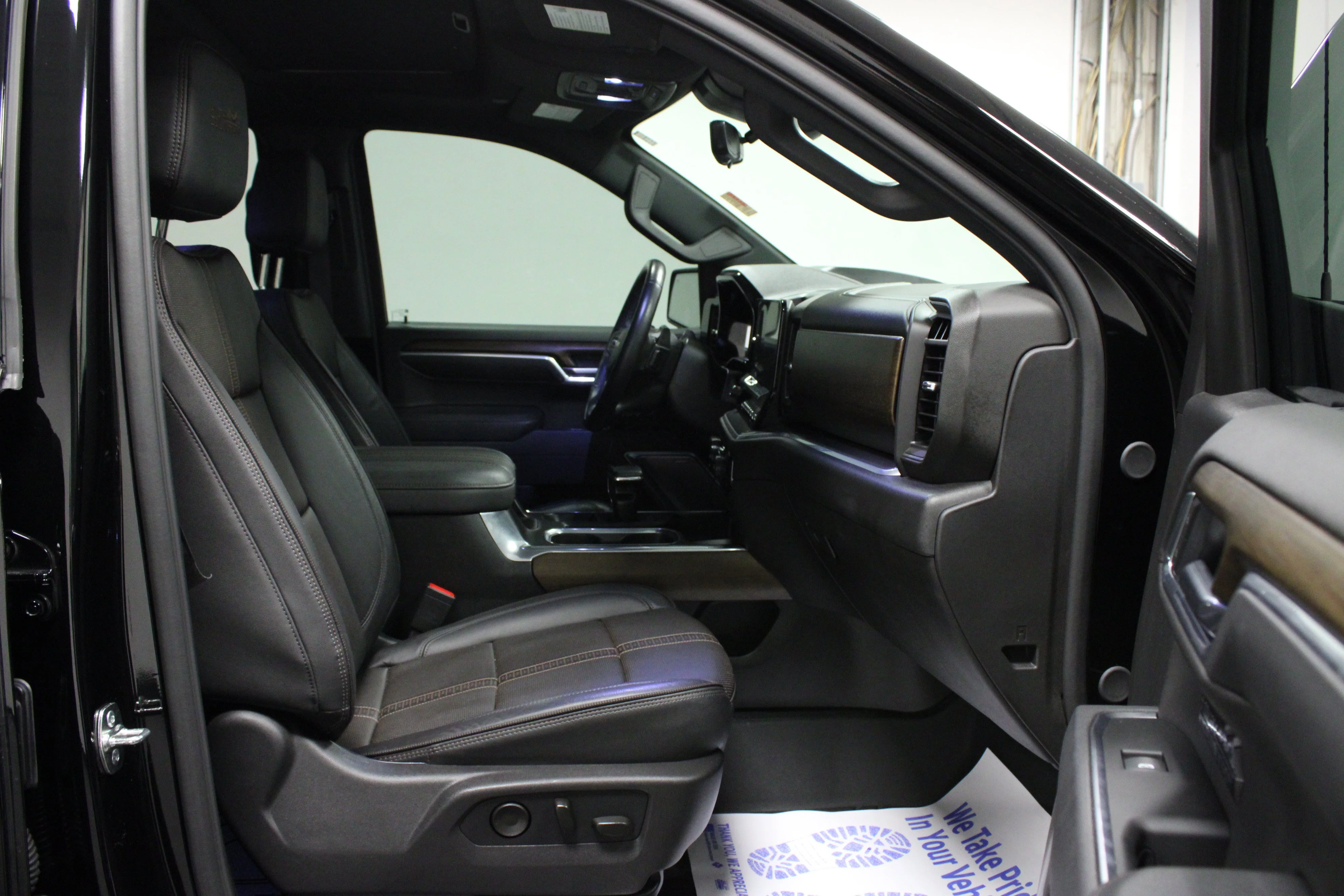 Used 2026 Black Chevrolet High Country image 16