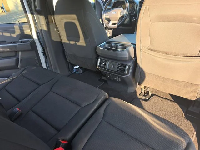 Used 2022 White Ford XLT image 12