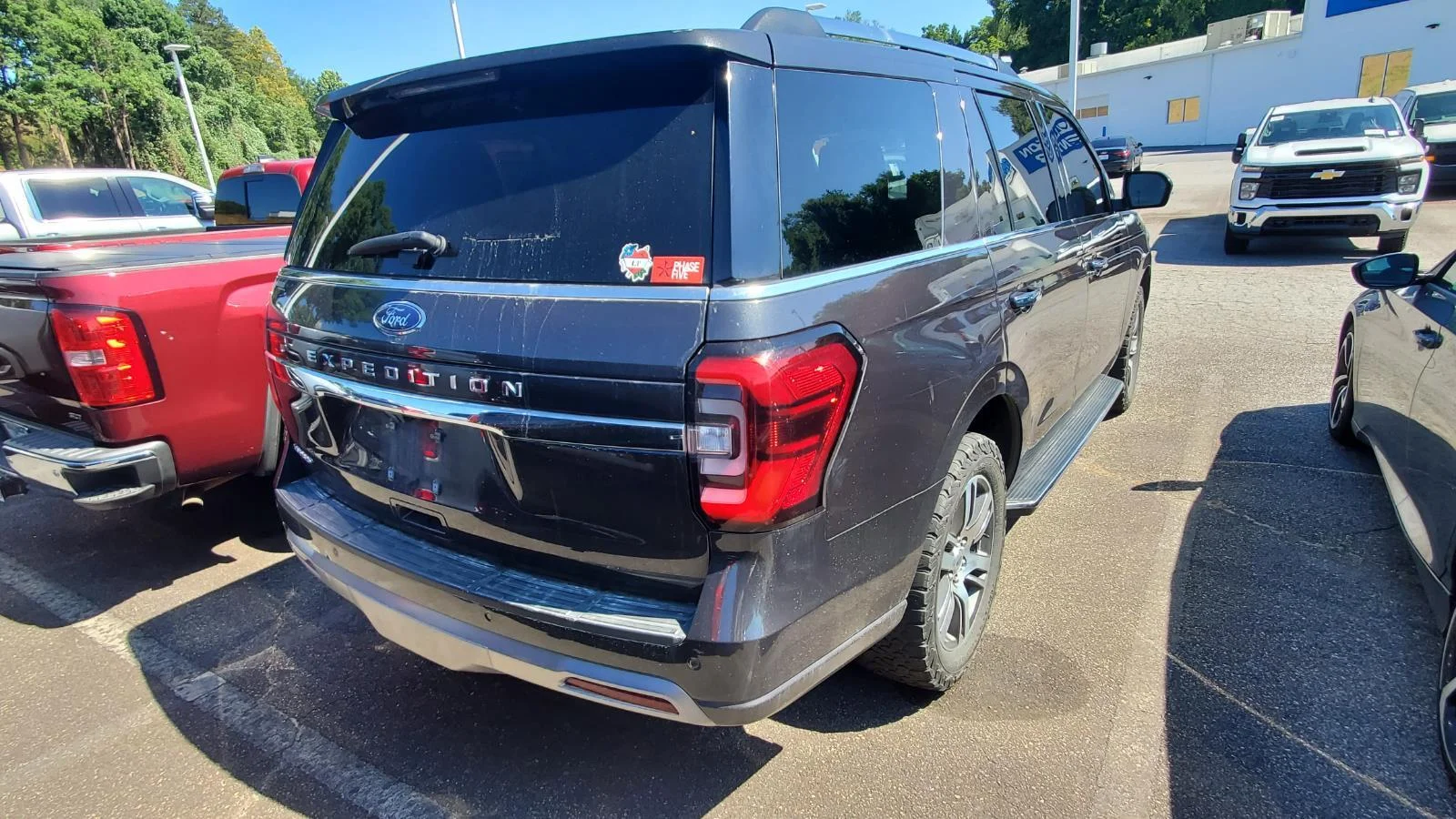 Used 2022 Dark Matter Gray Ford Limited image 10