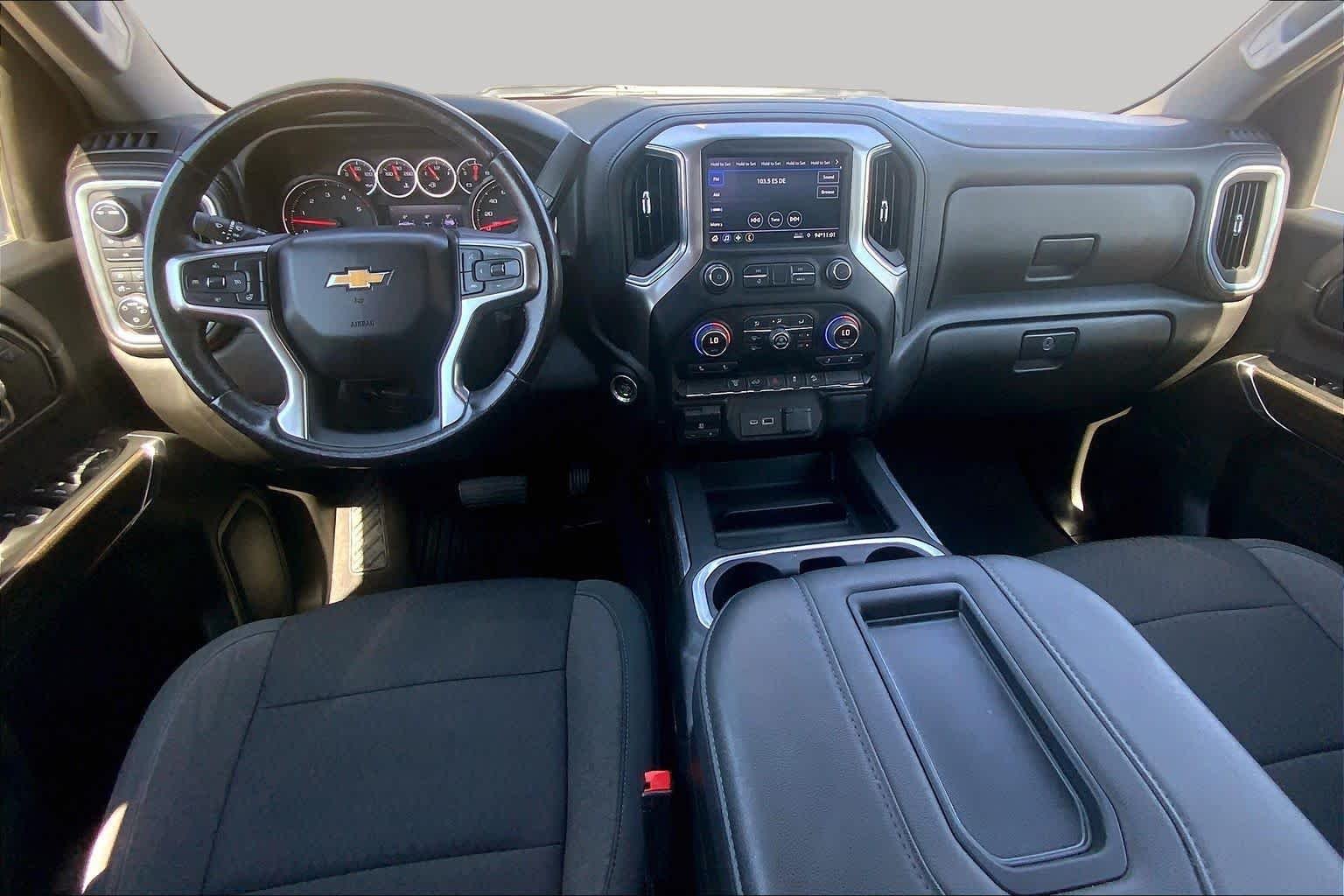 Used 2022 Summit White Chevrolet LT image 16