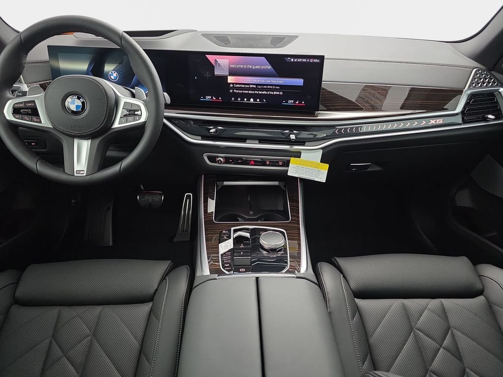 New 2026 Alpine White BMW xDrive40i image 10
