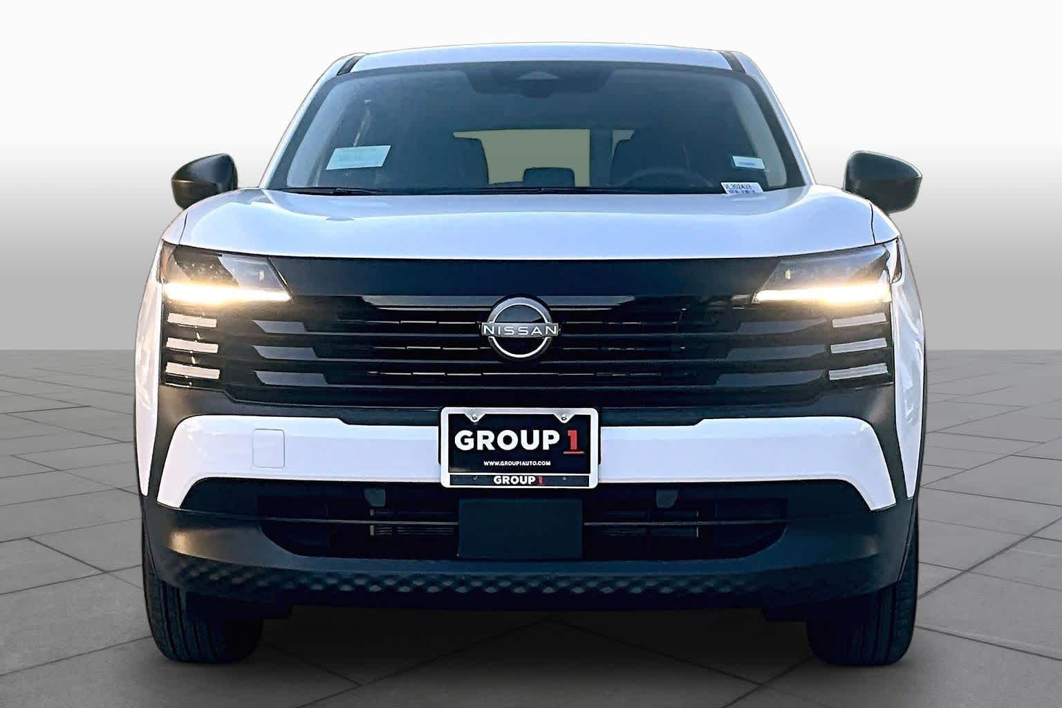 New 2027 QM1/FRESH POWD Nissan S image 3